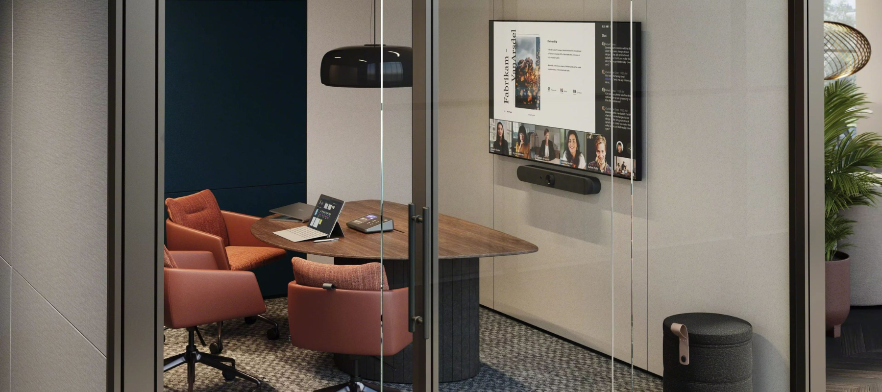 A hybrid meeting room with video technology integrated in modular wall
